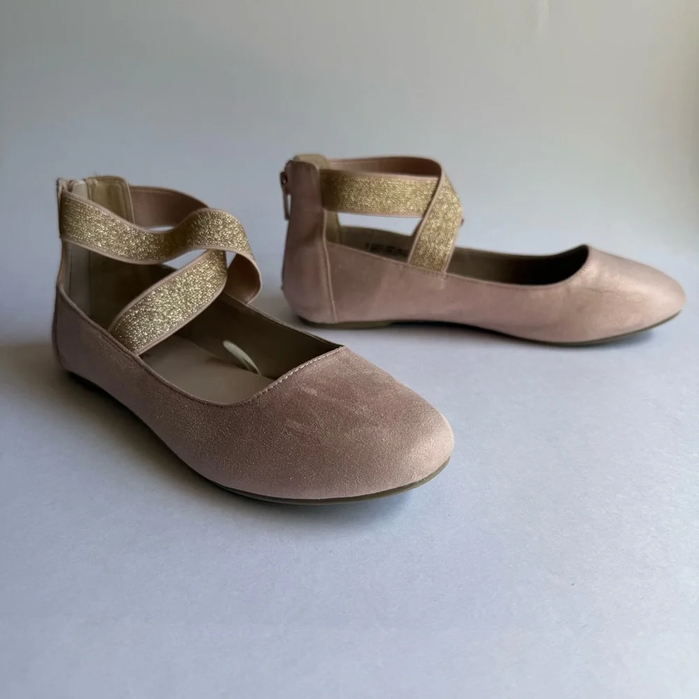 The children’s place Girls Metallic Cross Strap Ballet Flats -Pink size 3-as new